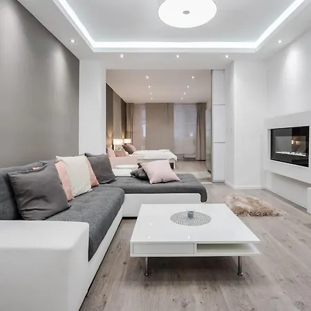 Apartment Bpr Calypso With A/c *